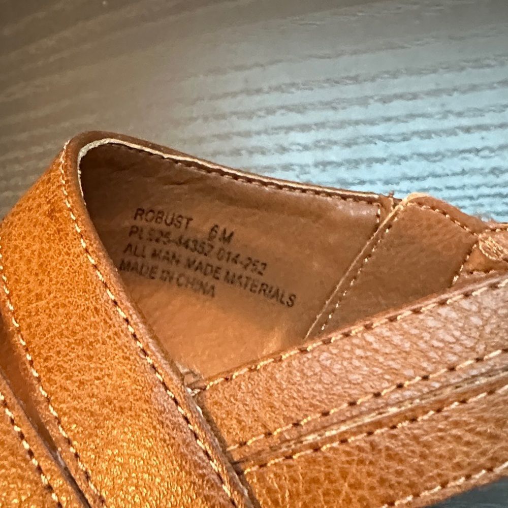 FRYE AND CO. Tan Women's Comfort Sandals Size 6 - Picture 6 of 6